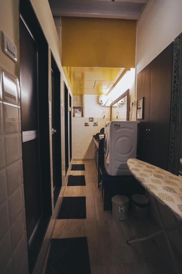 Gosolo Stays Bandra Hostel Bombaj Exteriér fotografie